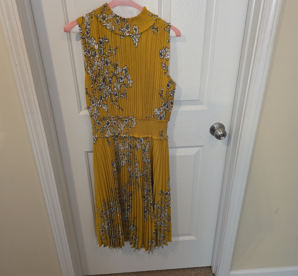 Women's Mustard Floral Pleated Dress
